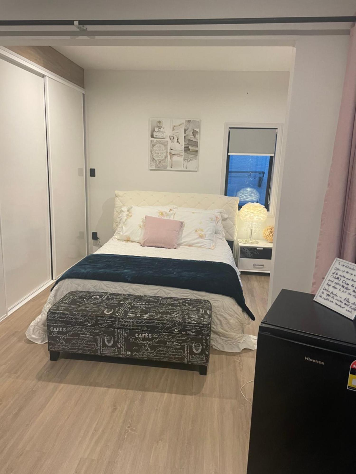 Delightful Little House & Chateau Charme Suite オークランド エクステリア 写真