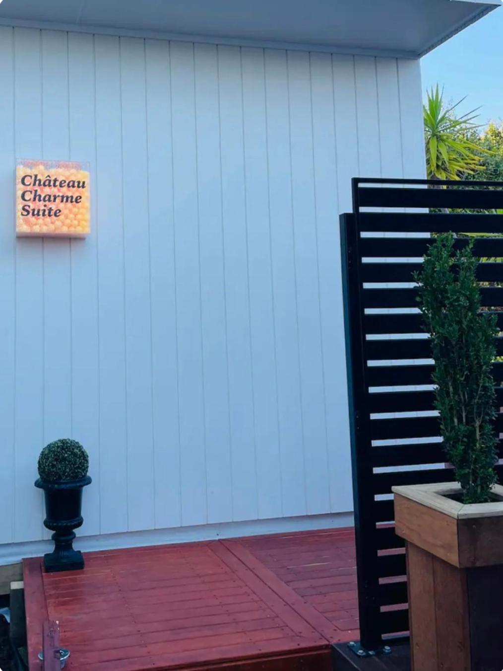 Delightful Little House & Chateau Charme Suite オークランド エクステリア 写真